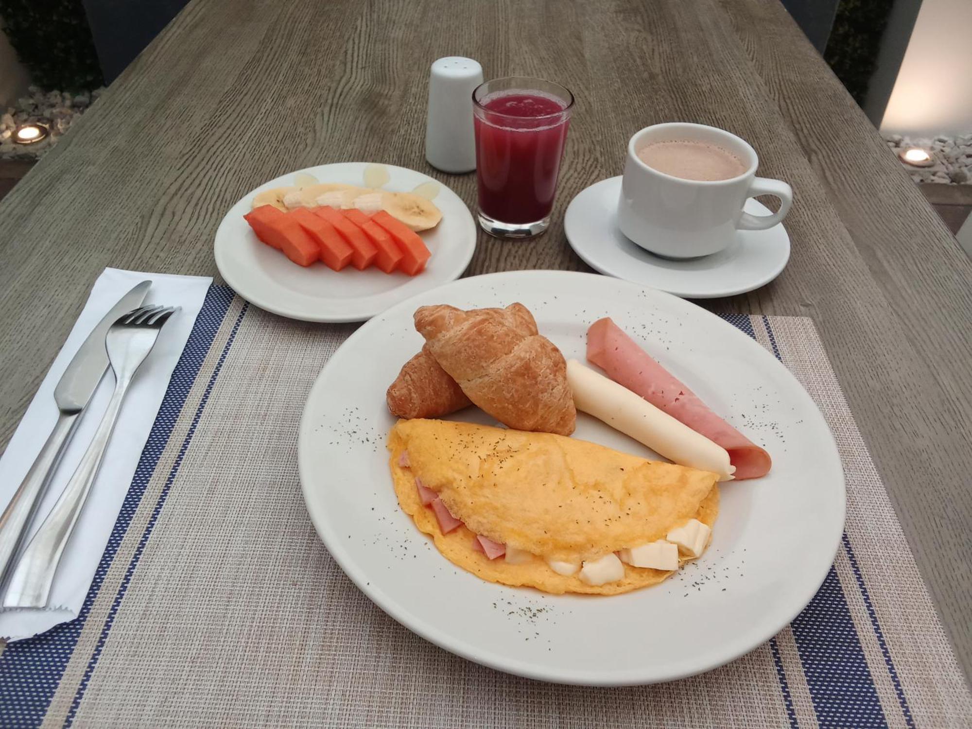Hotel Confort 80 Zona Rosa Богота Екстер'єр фото